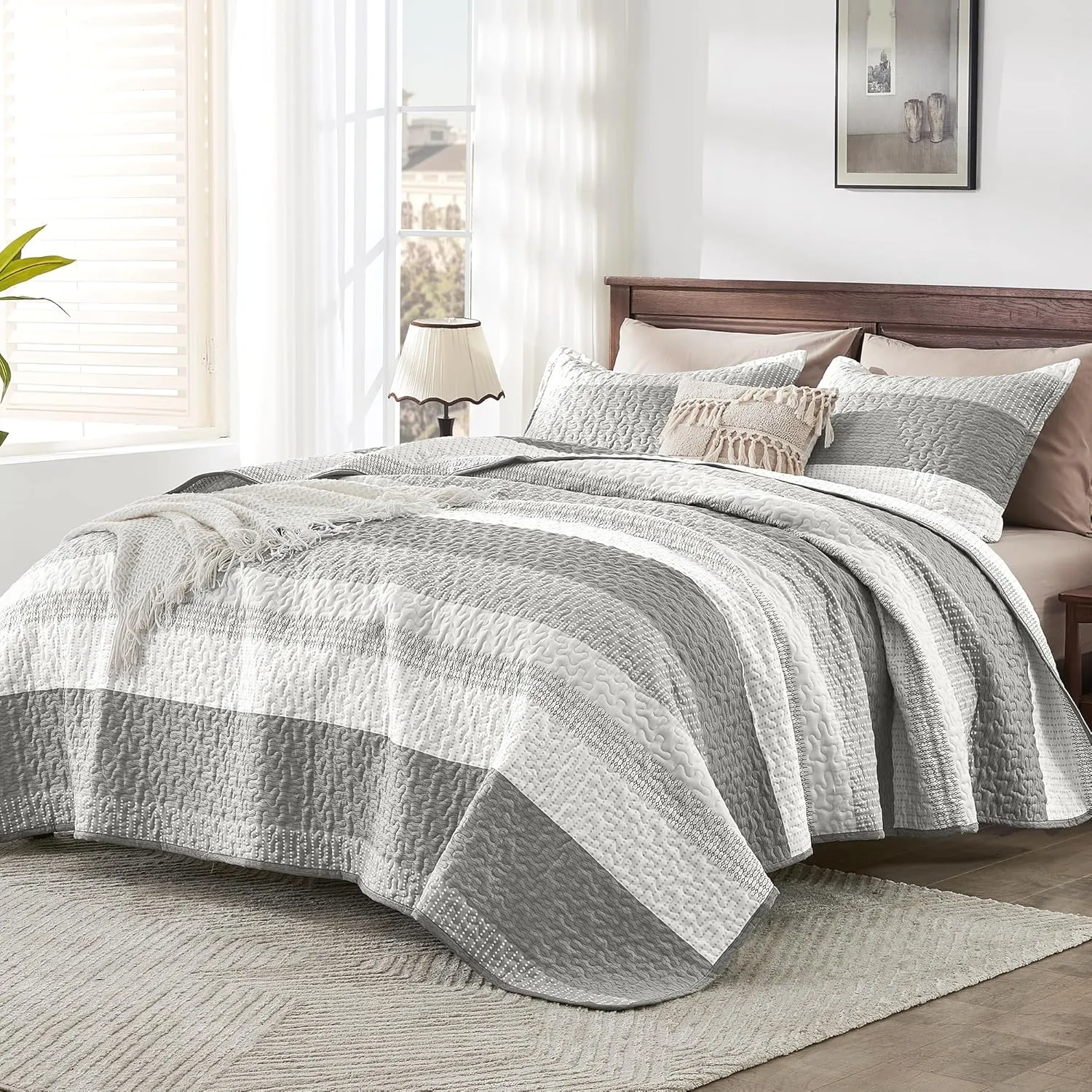 Andency Grey Striped Quilt Set Cal King(104x112Inch), 3 Pieces (1 Quilt and 2 Pillowcases) Patchwork Bedspread Coverlet Set, Soft Lightweight Quilted Bedding Set
