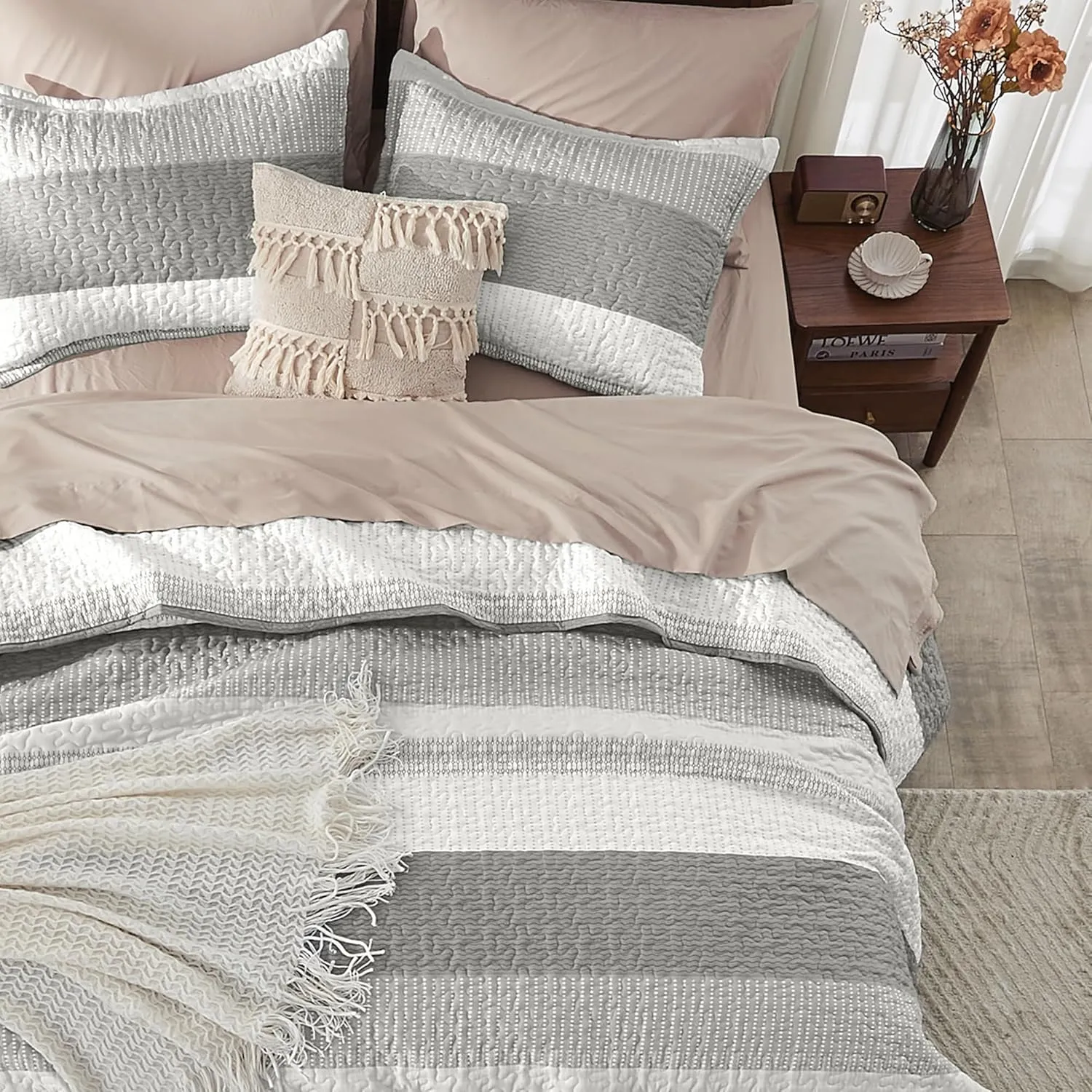 Andency Grey Striped Quilt Set Cal King(104x112Inch), 3 Pieces (1 Quilt and 2 Pillowcases) Patchwork Bedspread Coverlet Set, Soft Lightweight Quilted Bedding Set