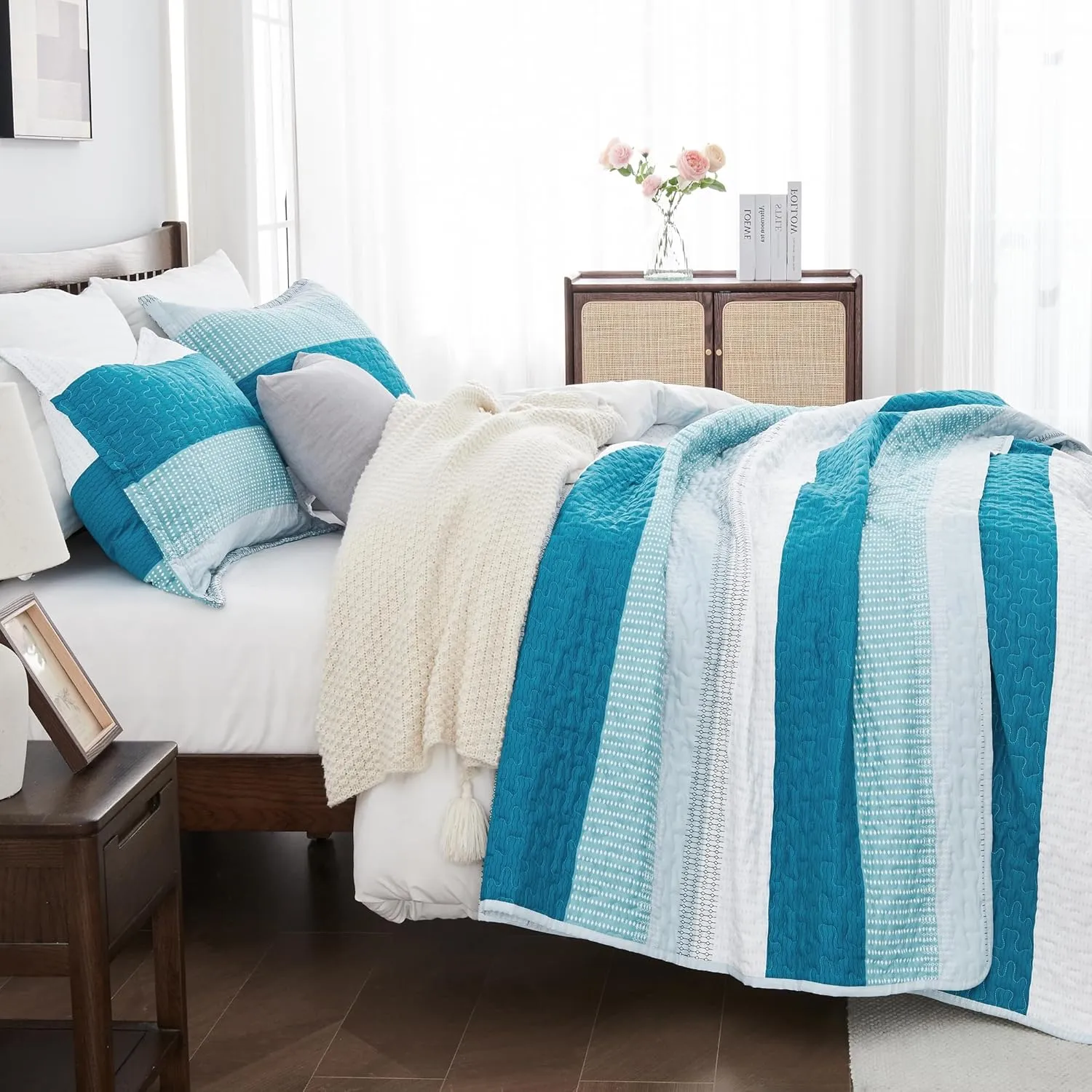 Andency Teal and White Striped Quilt Set Cal King(104x112Inch), 3 Pieces (1 Quilt and 2 Pillowcases) Patchwork Bedspread Coverlet Set, Soft Lightweight Quilted Bedding Set