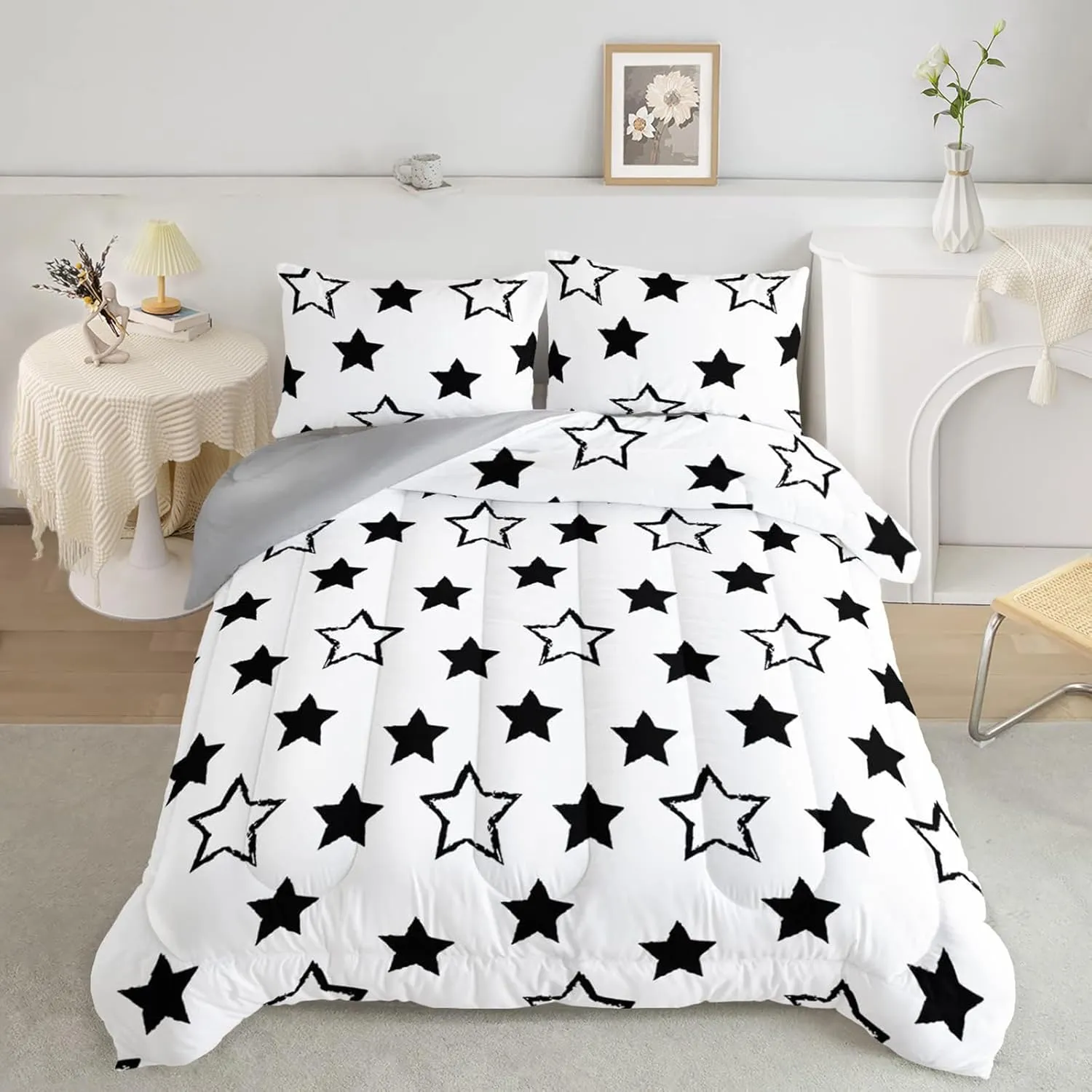 Axolotl Kids Queen Bedding Comforter Set,3Pcs Super Cute Soft Black and White Stars Quilt Set Bed in A Bag with 1 Comforter 2 Pillowcases for Kids Boys Girls Teens Adults Room Decor All Season