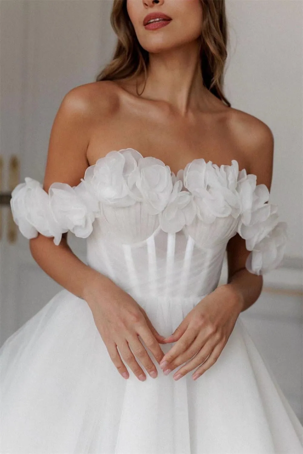 Basgute Short Wedding Dresses for Bride Beach Lace Applique Tulle Strapless Boho Corset Mini Bridal Dress