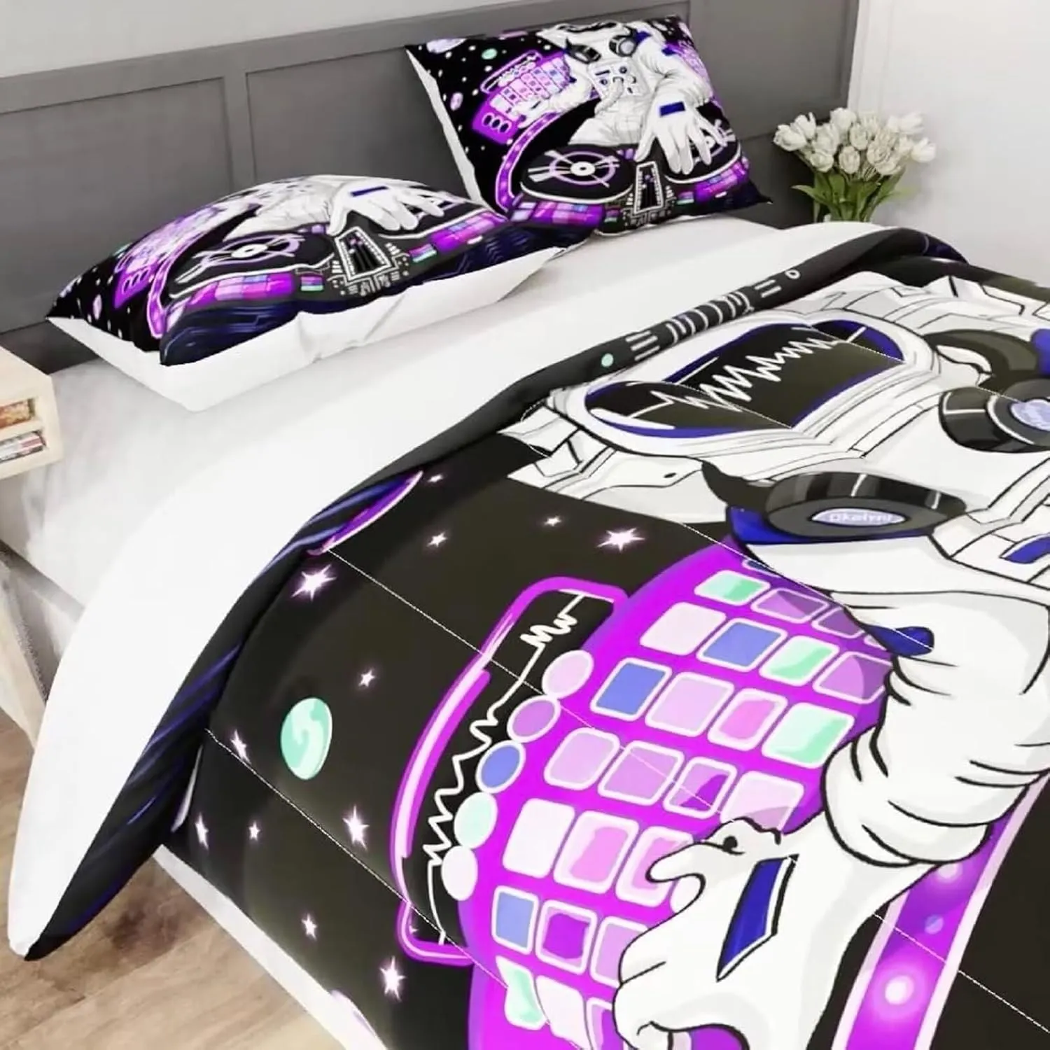 kxry Space Astronaut Galaxy Comforter Sets Queen Size Outer Space Themed Bedroom Decor Bedding Sets Black and Purple Bedding Quilt for Kids Teen Girls 1 Comforter  2 Pillowcases
