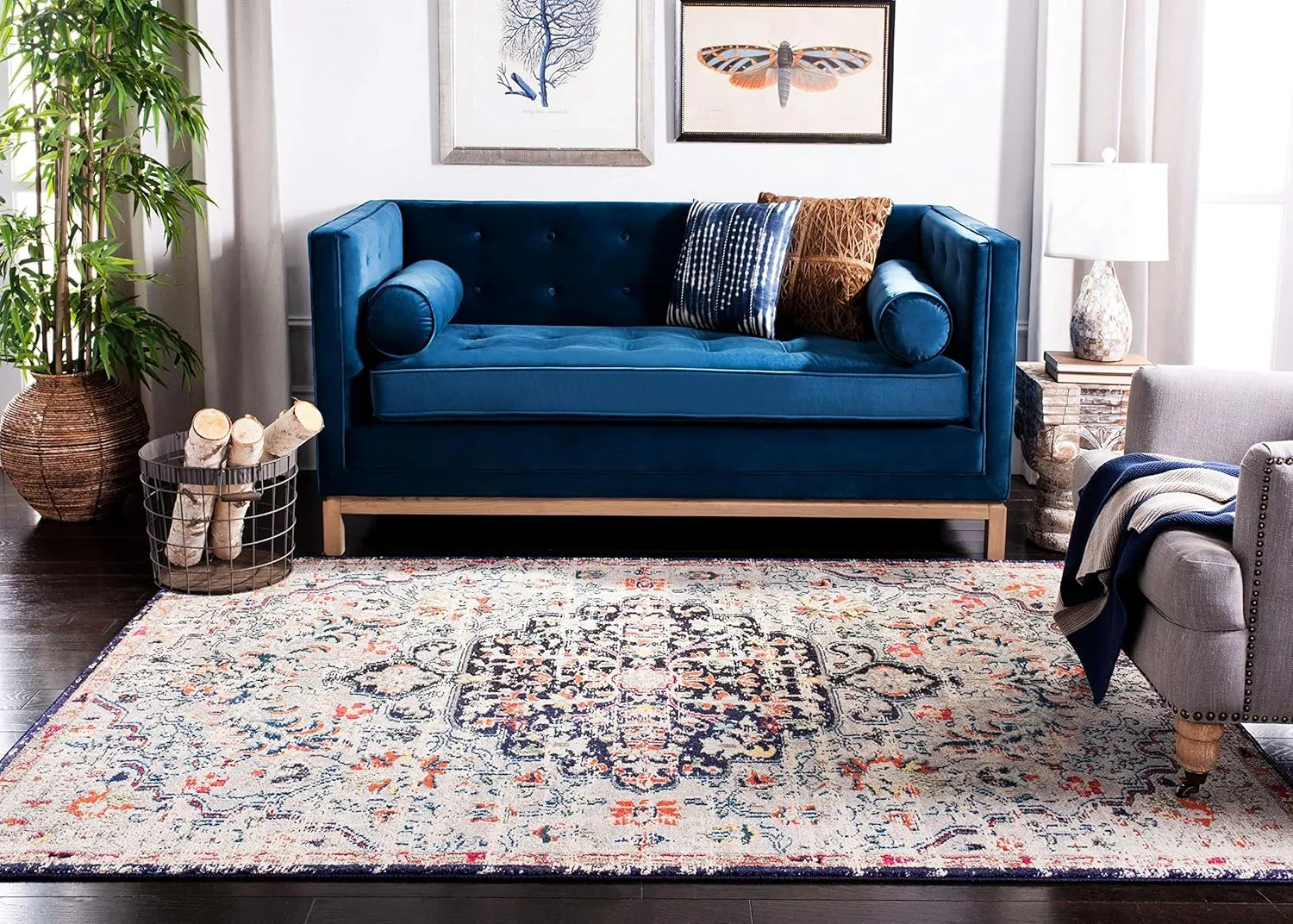 SAFAVIEH Area Rug 8x10 - Madison Collection - Large - Beige & Black, Boho Chic Medallion Distressed Design, Non-Shedding & Easy Cleaning, Ideal for Living Room, Bedroom, Dining Space (MAD447B)