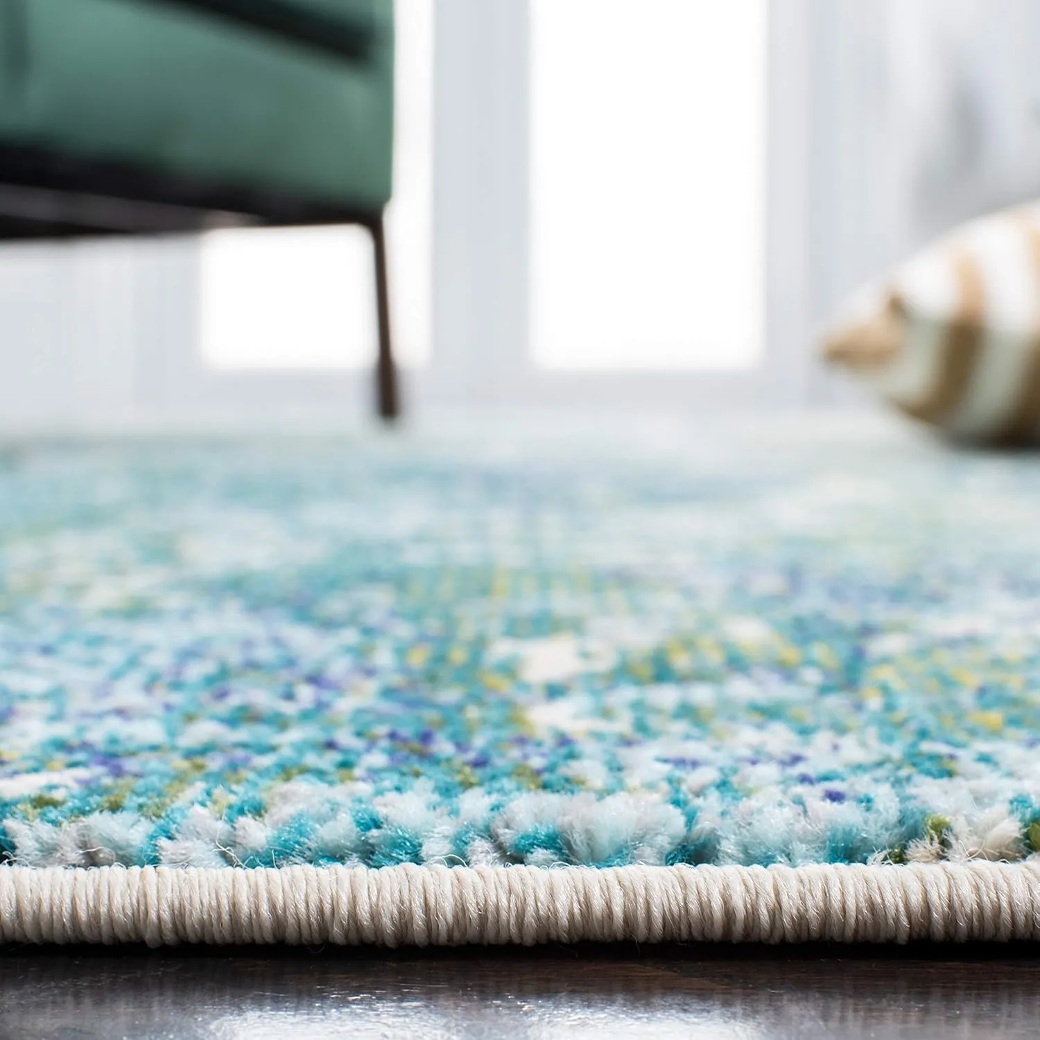 SAFAVIEH Area Rug 8x10 - Madison Collection - Large - Green & Turquoise, Modern Abstract Design, Non-Shedding & Easy Cleaning, Ideal for Living Room, Bedroom, Office, Dining Space (MAD471Y)