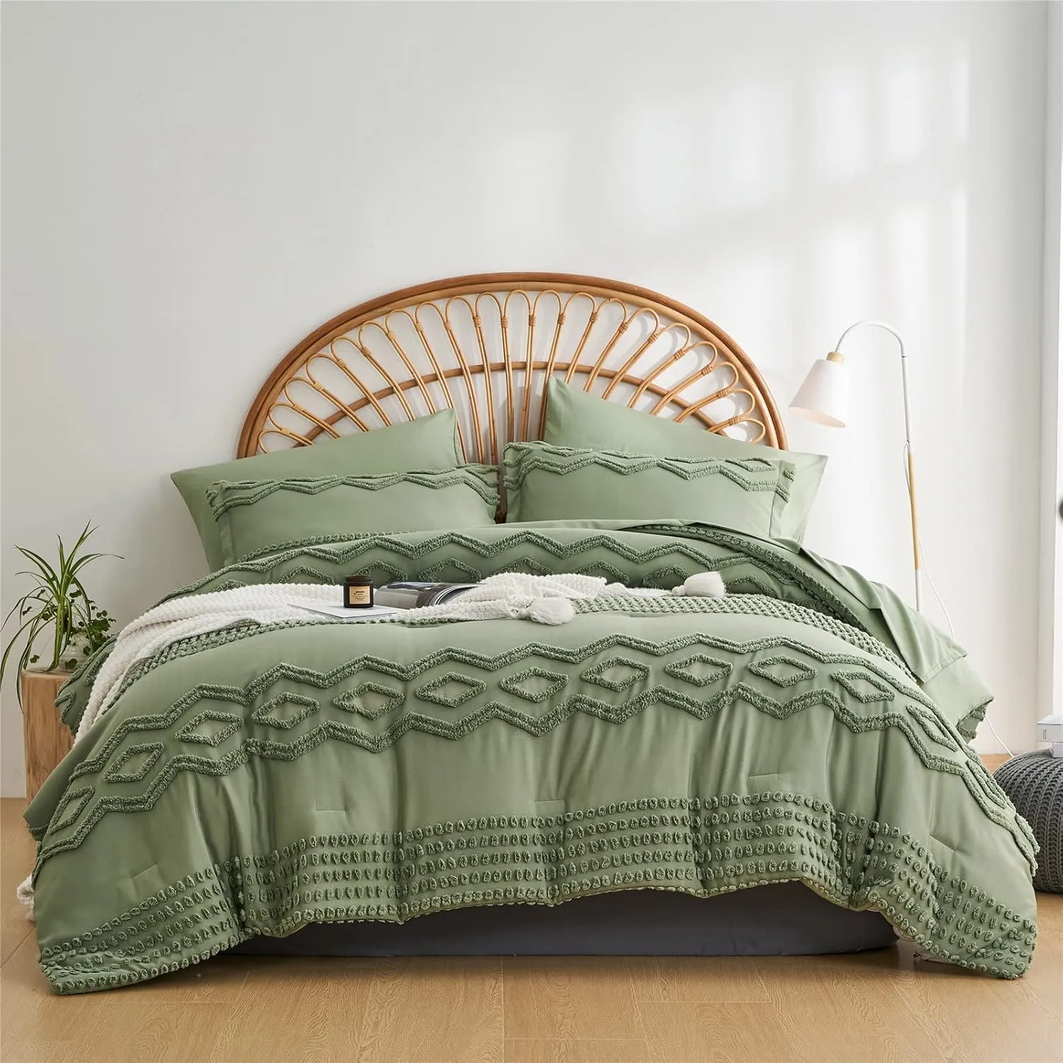 Sage Green Tufted Comforter Set Queen Size 7 Piece Bed in a Bag, Shabby Chic Boho Comforter and Sheet Set, Pom Pom Textured Bed Set, All Season Soft Microfiber Complete Bedding Set(Green,Queen)