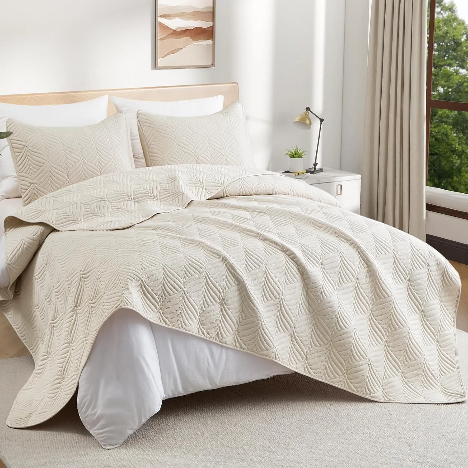 Whale Flotilla Elegant Extra Soft Quilts Queen Size, 3-Piece Lightweight Modern Geometric Full Queen Quilt Bedding Sets Bedspread Coverlet for All Seasons, Brich Beige