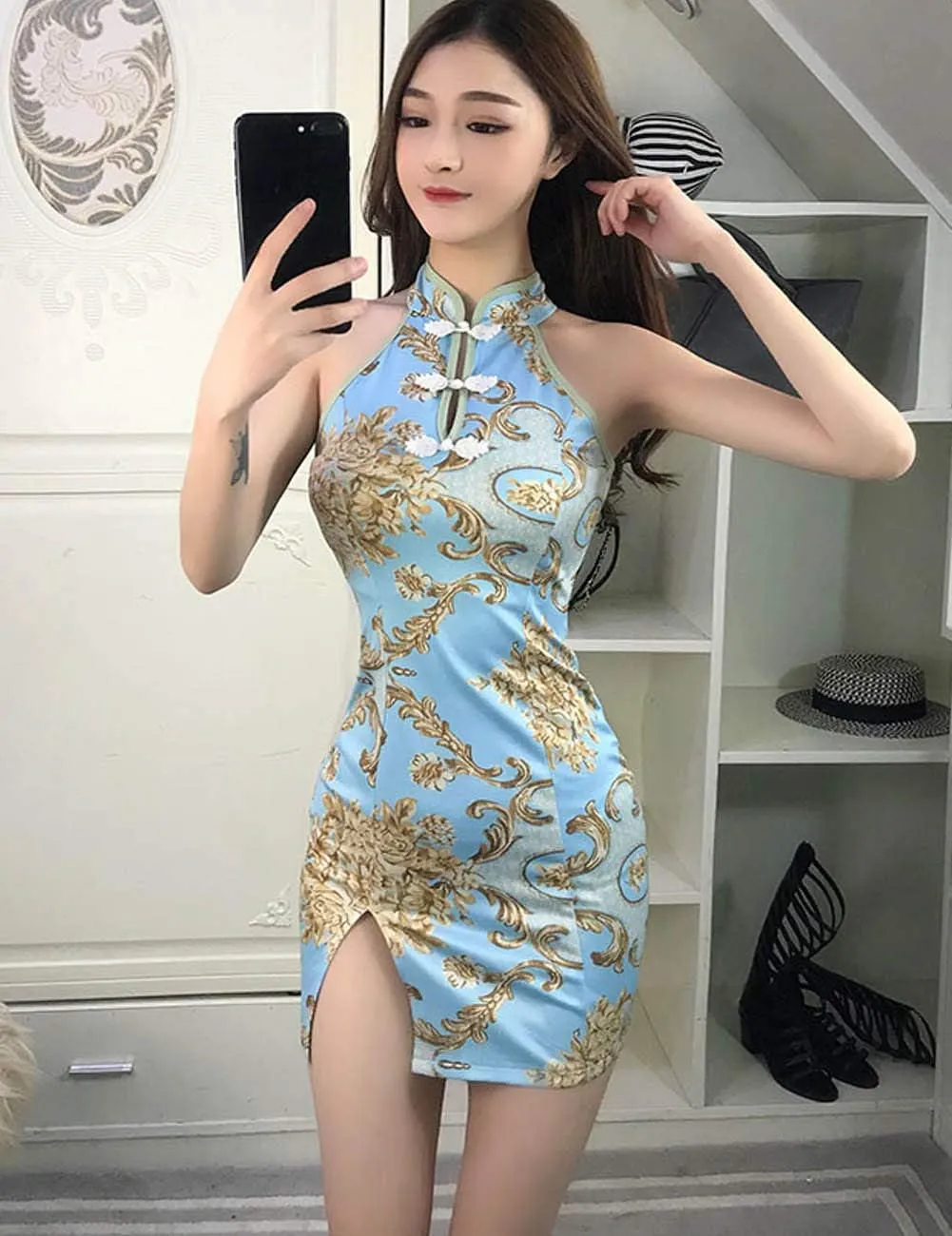 Women Sexy Cheongsam Dress Satin Chinese Qipao Traditional Style Split Short Dress Lady Tight Floral Wedding Dress Uniform