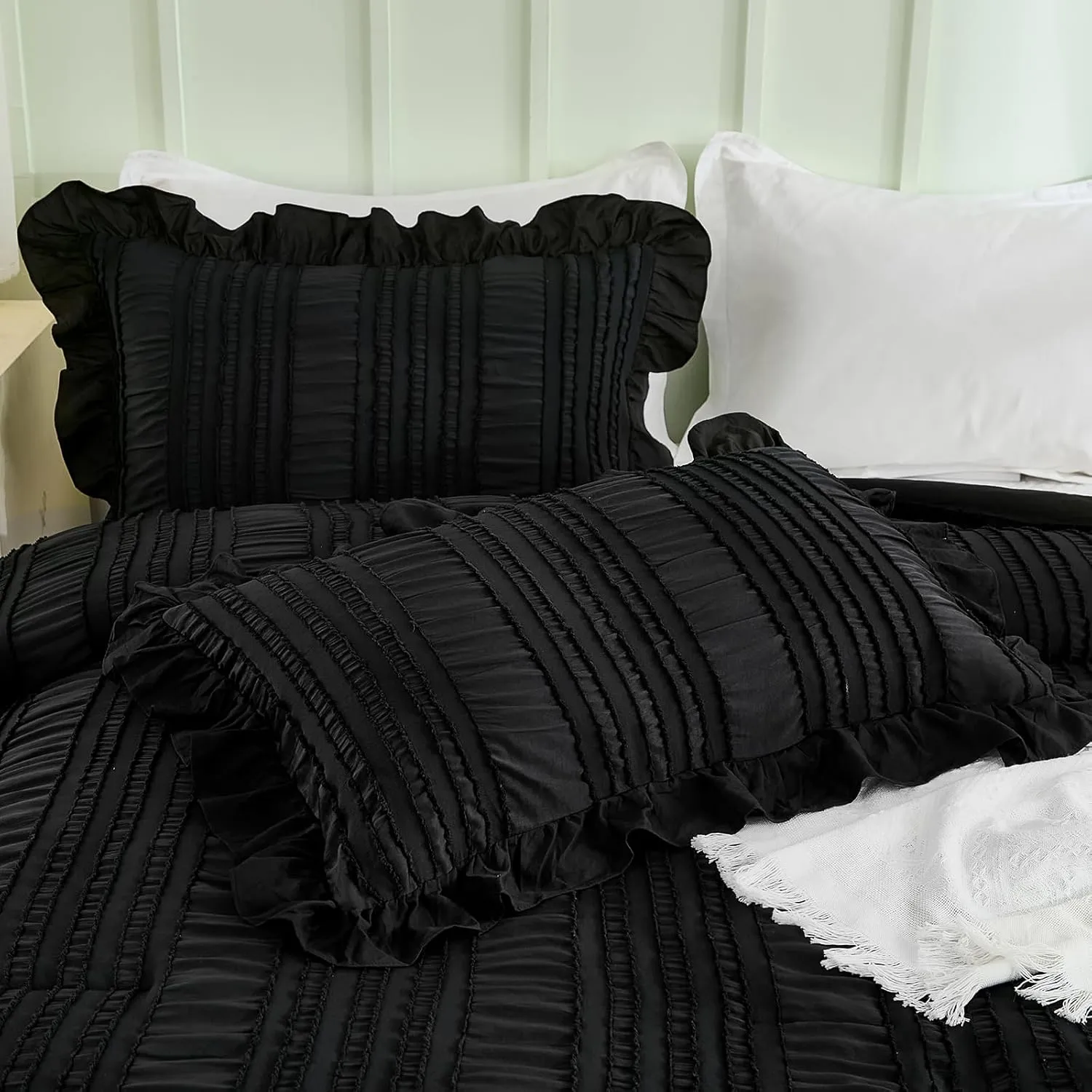 WONGS BEDDING Black Comforter Set Queen,3 Pieces Ruffle Farmhouse Shabby Chic Boho Comforter for Queen Bed,Soft Seersucker Textured Bedding Set with 1 Ruffle Comforter,2 Tufted Pillowcases 90"×90"