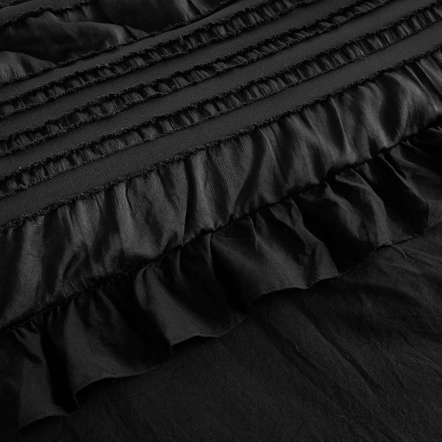 WONGS BEDDING Black Comforter Set Queen,3 Pieces Ruffle Farmhouse Shabby Chic Boho Comforter for Queen Bed,Soft Seersucker Textured Bedding Set with 1 Ruffle Comforter,2 Tufted Pillowcases 90"×90"