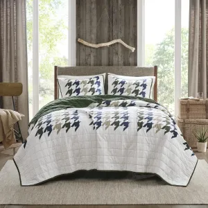 Woolrich Reversible Quilt Cabin Lifestyle Design - All Season, Breathable Coverlet Bedspread Bedding Set, Matching Shams, Oversized King/Cal King, Hudson Houndstooth Green 3 Piece