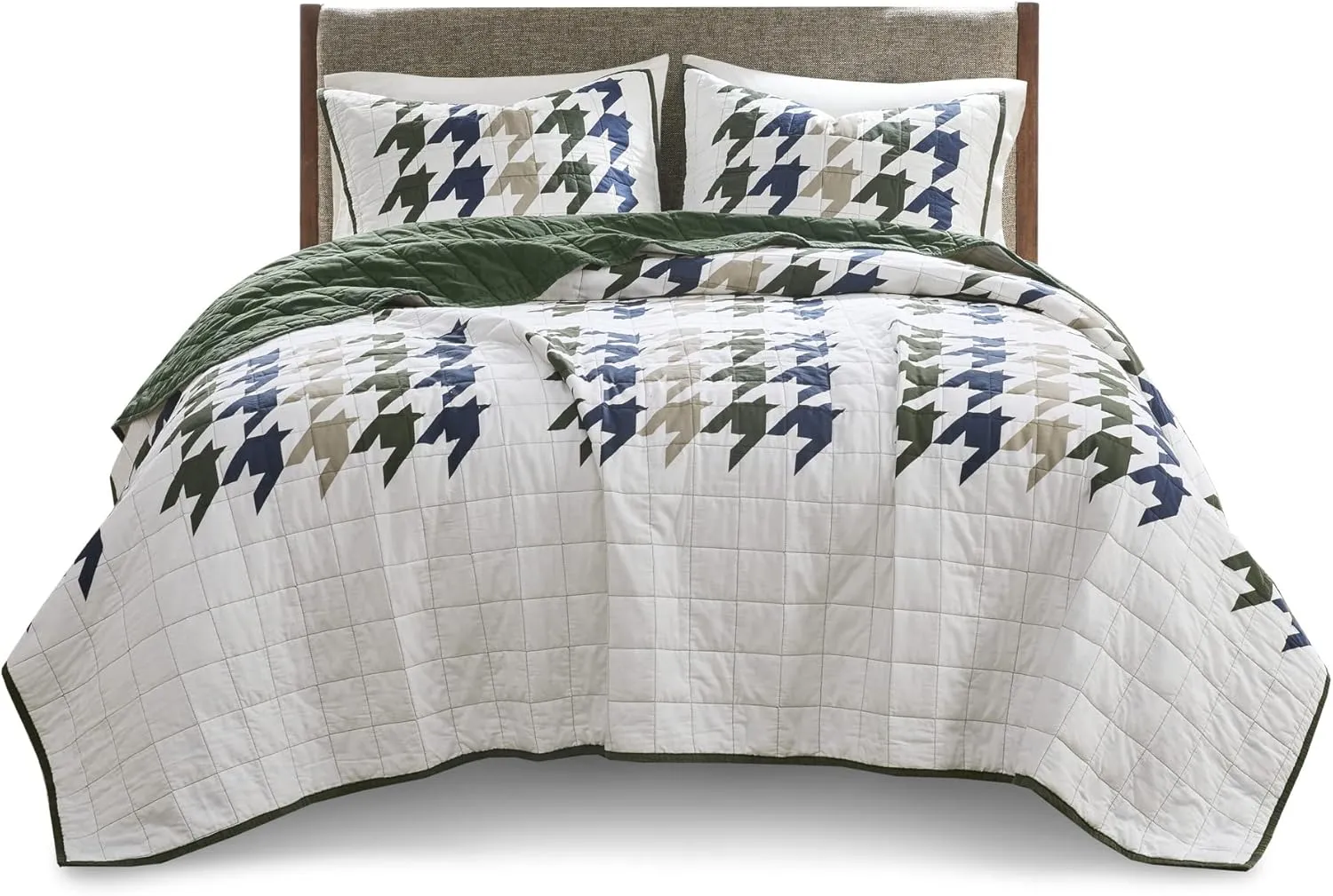 Woolrich Reversible Quilt Cabin Lifestyle Design - All Season, Breathable Coverlet Bedspread Bedding Set, Matching Shams, Oversized King/Cal King, Hudson Houndstooth Green 3 Piece