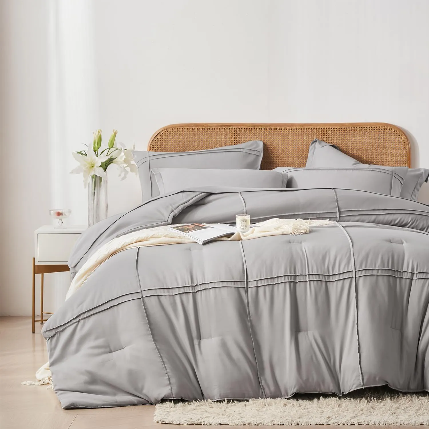 Yogeneg Queen Comforter Set 7 Piece Bed in a Bag,Grid Pinch Pleat Grey Bedding Set,Striped Textured Soft Microfiber Comforter with Sheet Set,All Season Complete Bed Set(Grey,Queen)