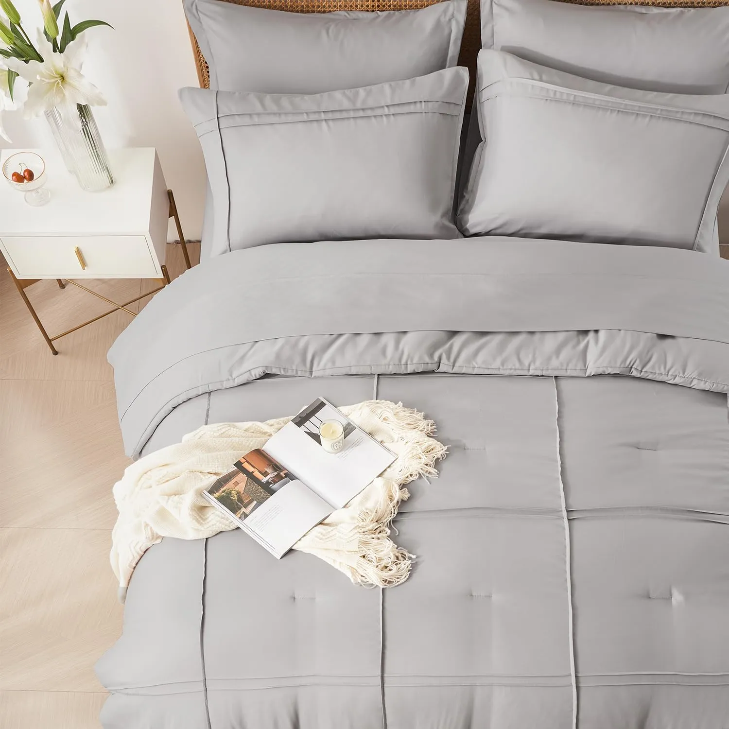 Yogeneg Queen Comforter Set 7 Piece Bed in a Bag,Grid Pinch Pleat Grey Bedding Set,Striped Textured Soft Microfiber Comforter with Sheet Set,All Season Complete Bed Set(Grey,Queen)
